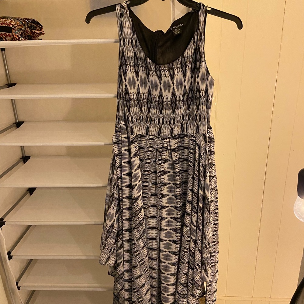 Diva Collection Size Medium Pattern dress